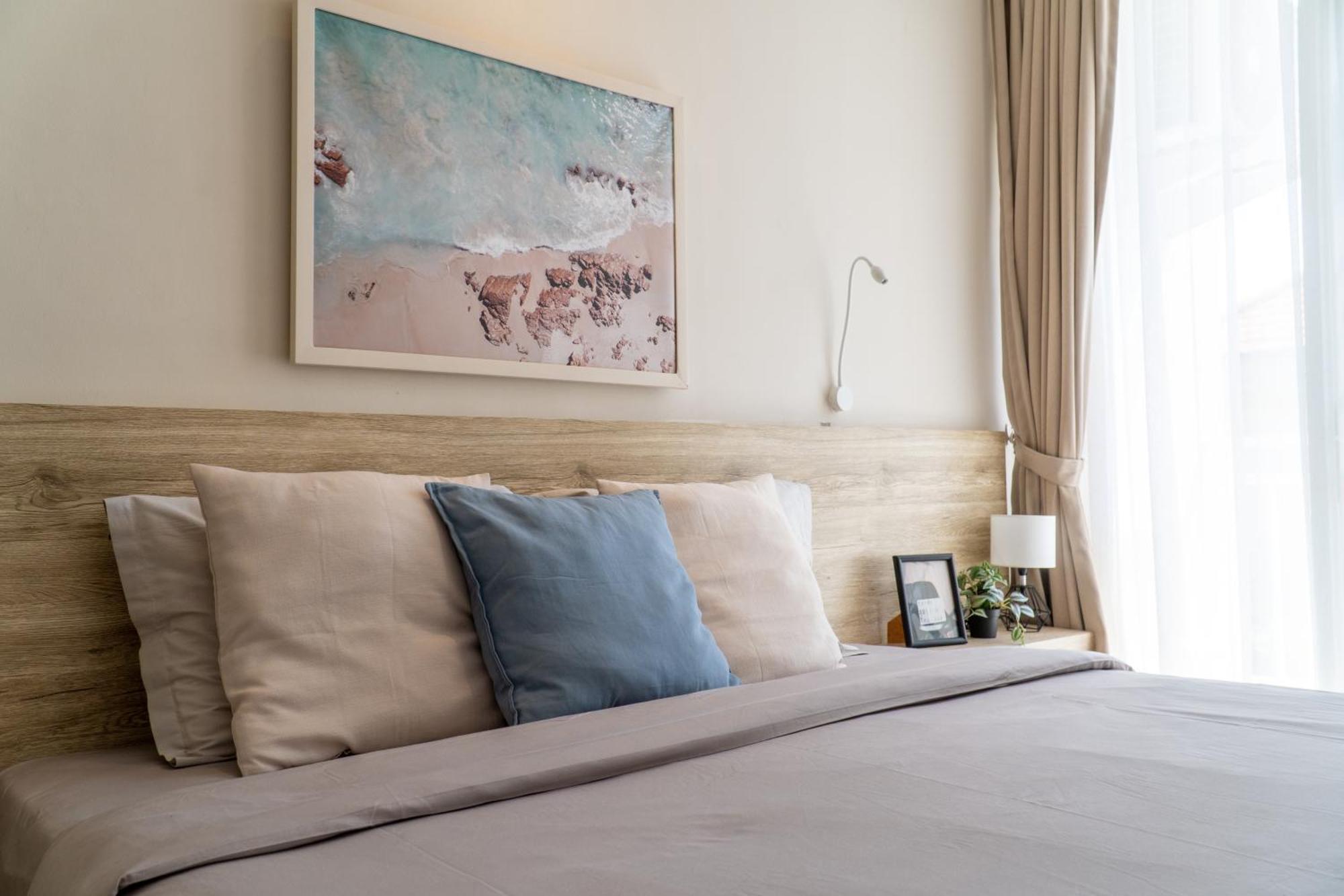 Bali Bustle Pararaton Coliving And Coworking Space Legian  Bagian luar foto