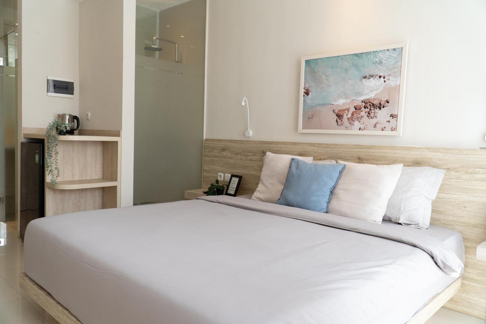 Bali Bustle Pararaton Coliving And Coworking Space Legian  Bagian luar foto
